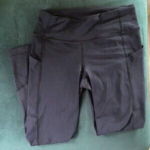Lululemon Leggings Womens Size 4 Black‎ Yoga Pants